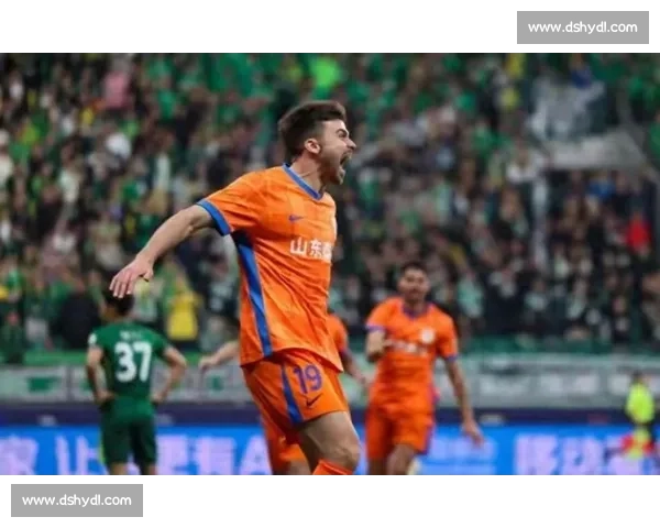 泽卡自曝留队真相:泰山高薪 + 准时发钱,财务已翻身